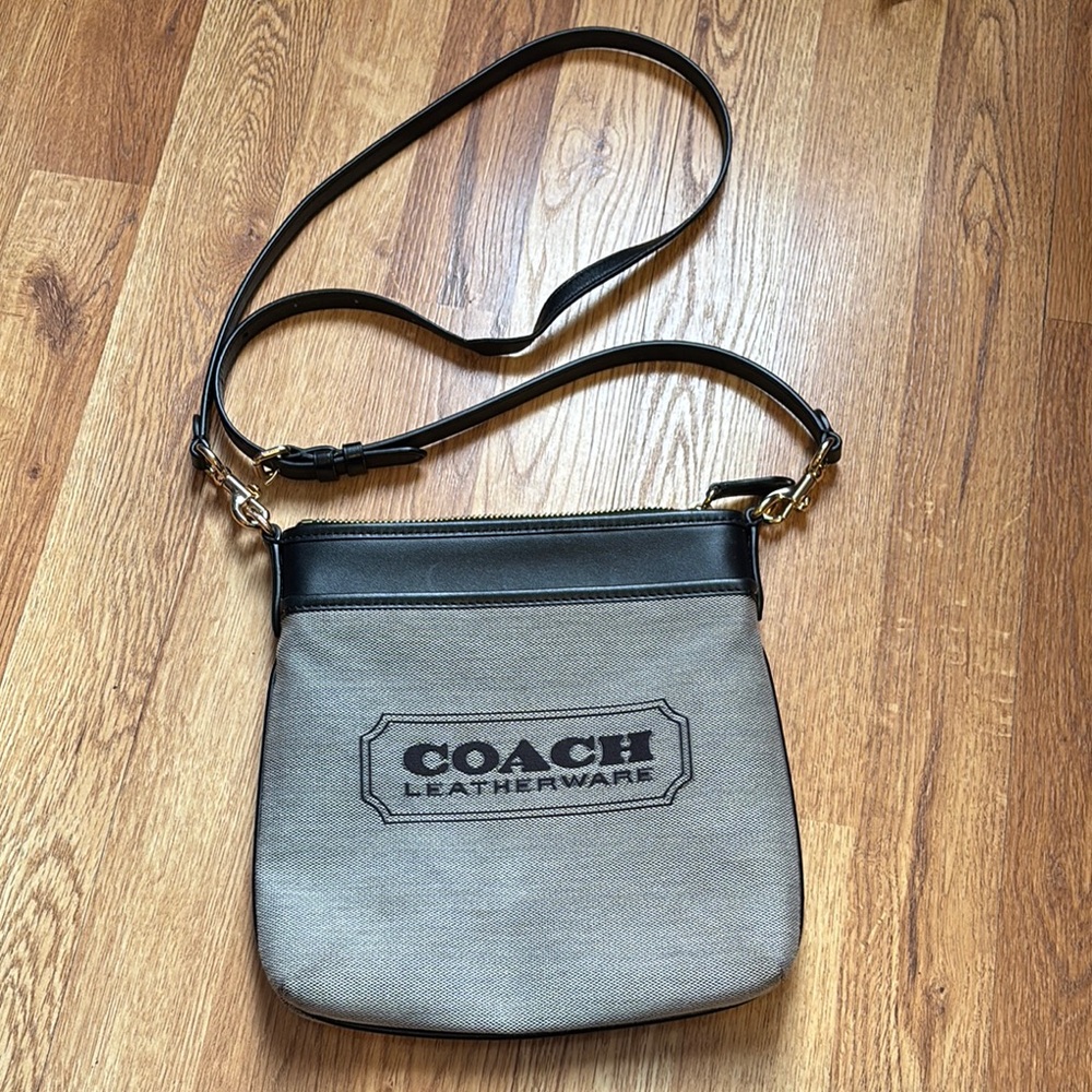 Coach Black and Tan Leatherware Women's Bag